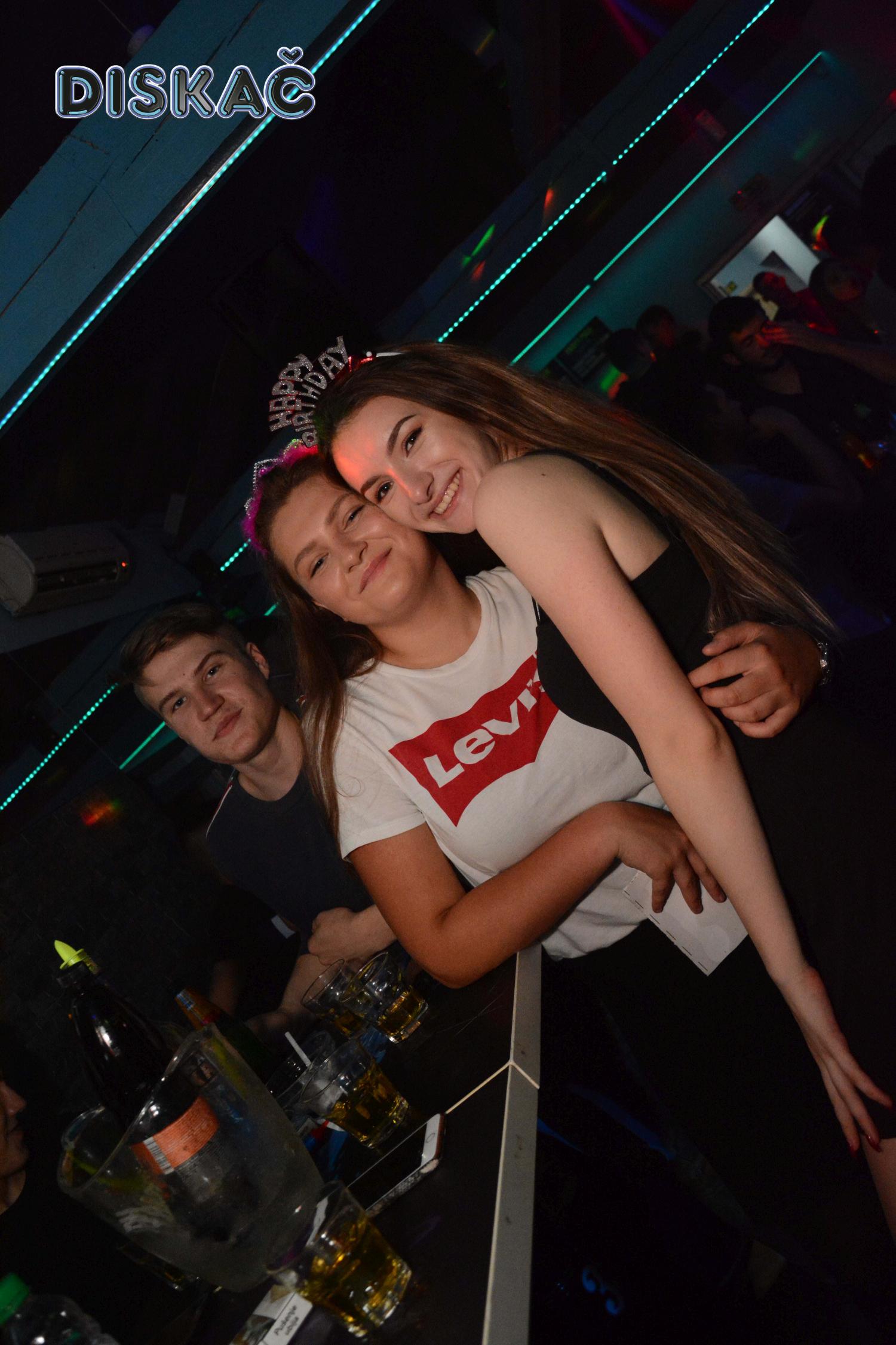 Image 3822965 (auto)