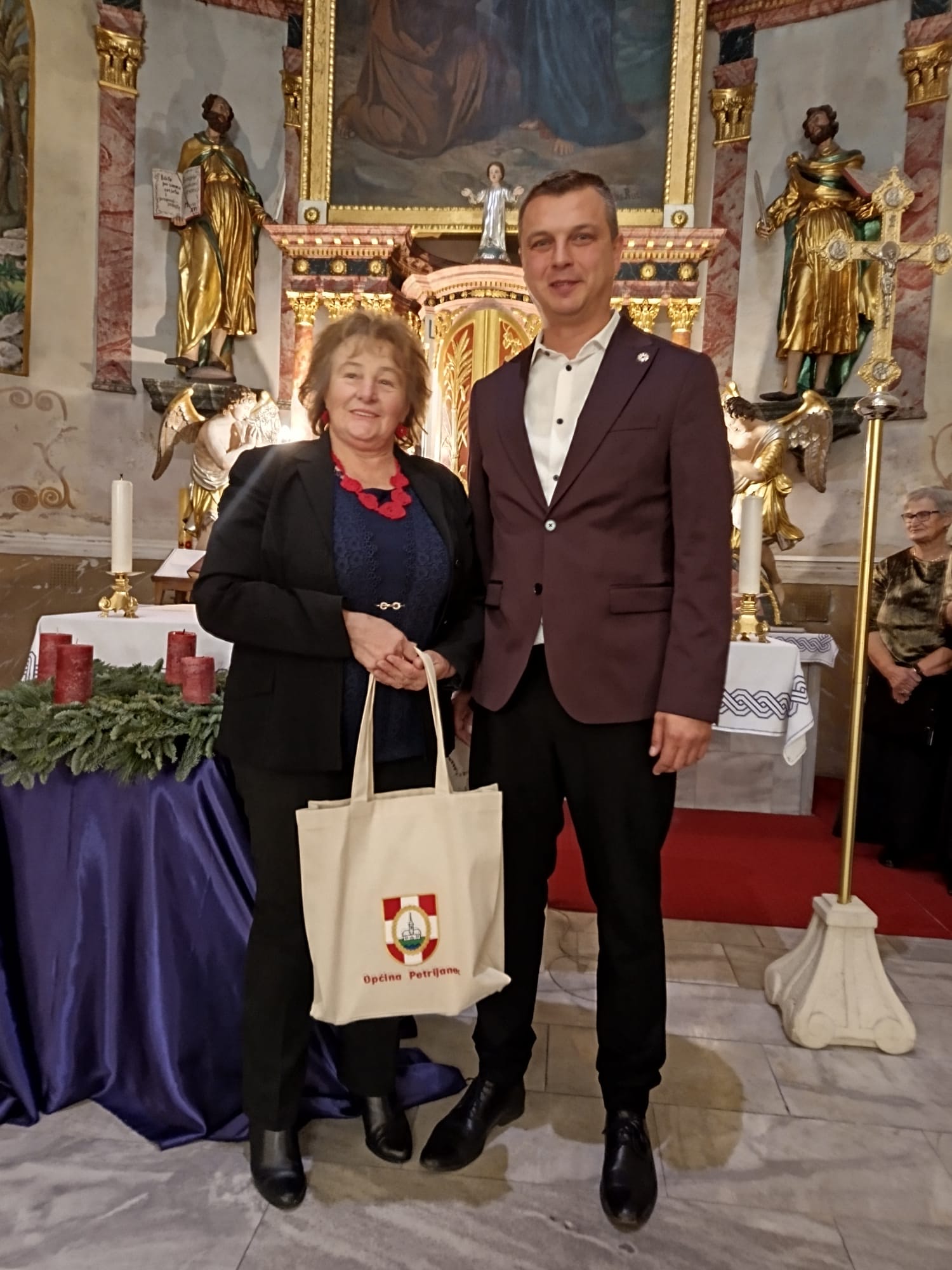 9e554d6e-db40-4663-ac51-7785554fb72c