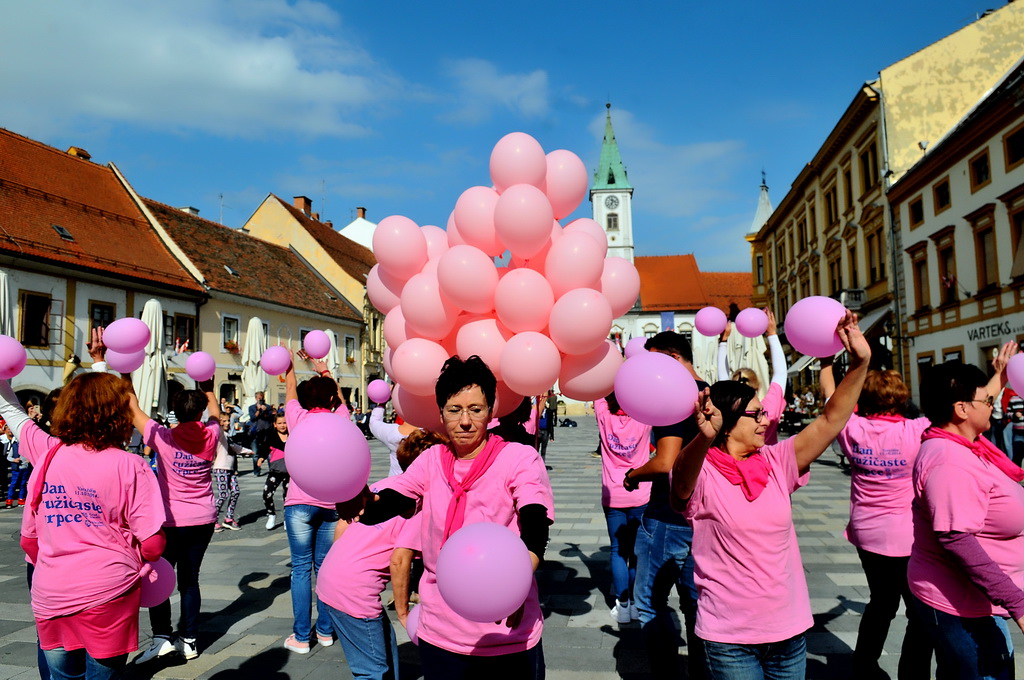 Dan ružičaste vrpce u Varaždinu Dan ružičaste vrpce u Varaždinu