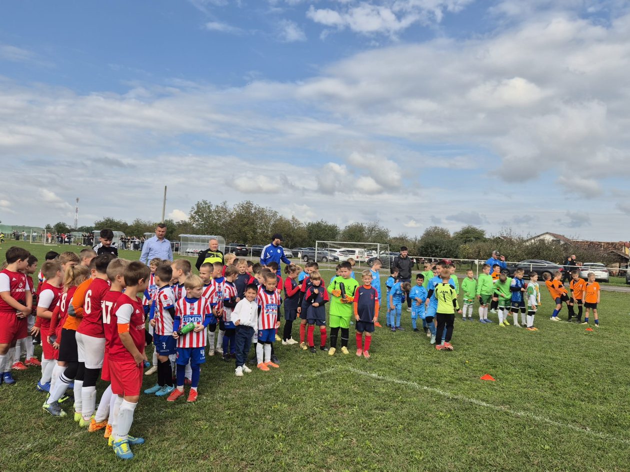 9f015907-164e-4aca-9bcc-6cc691c354f9 9f015907-164e-4aca-9bcc-6cc691c354f9