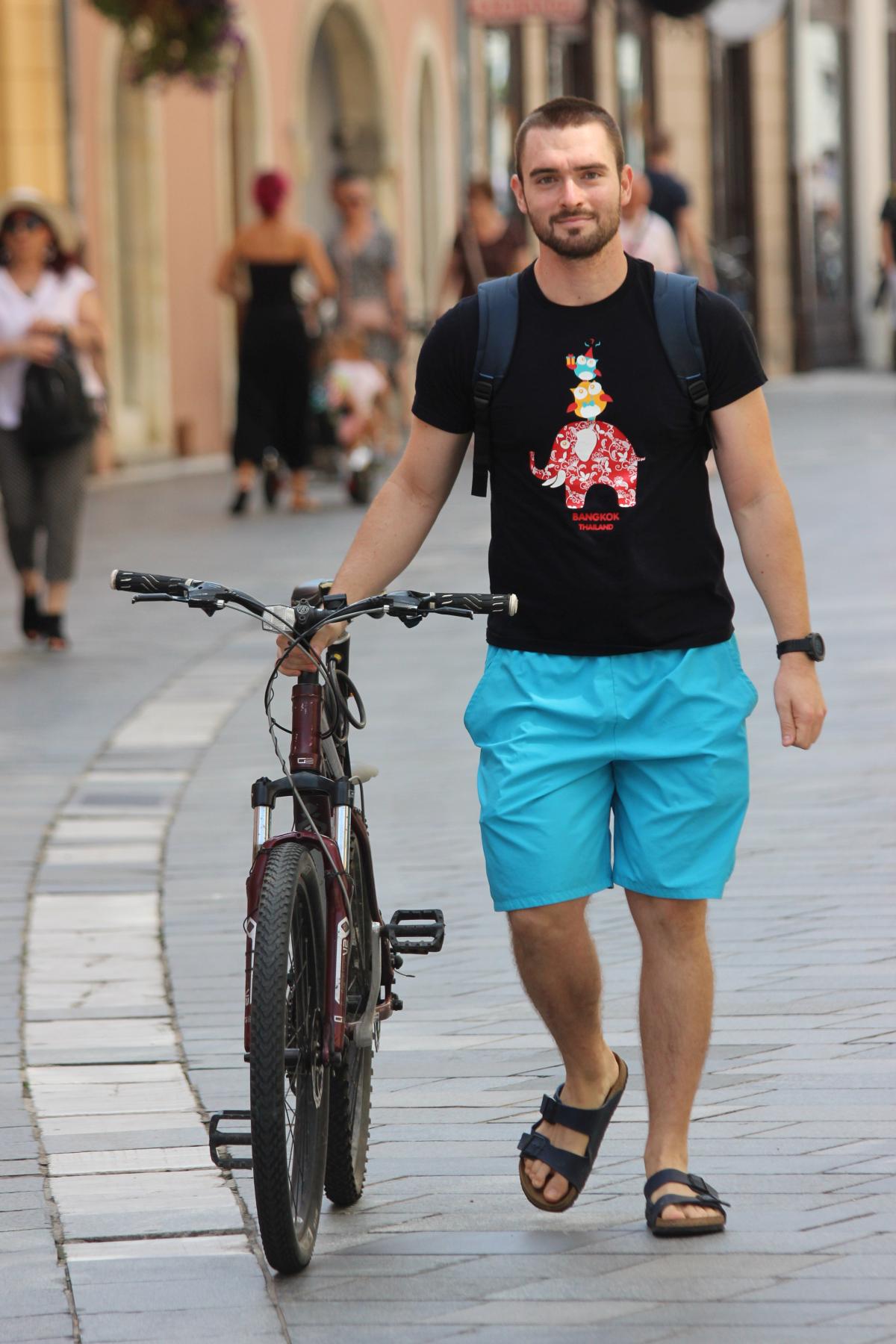 Image 5776457 (auto)