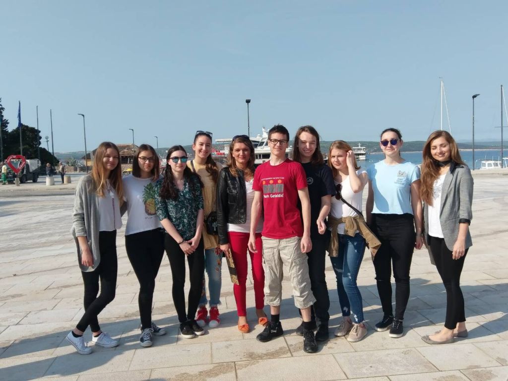 cid99a8d80d0a1042dd99a834224463