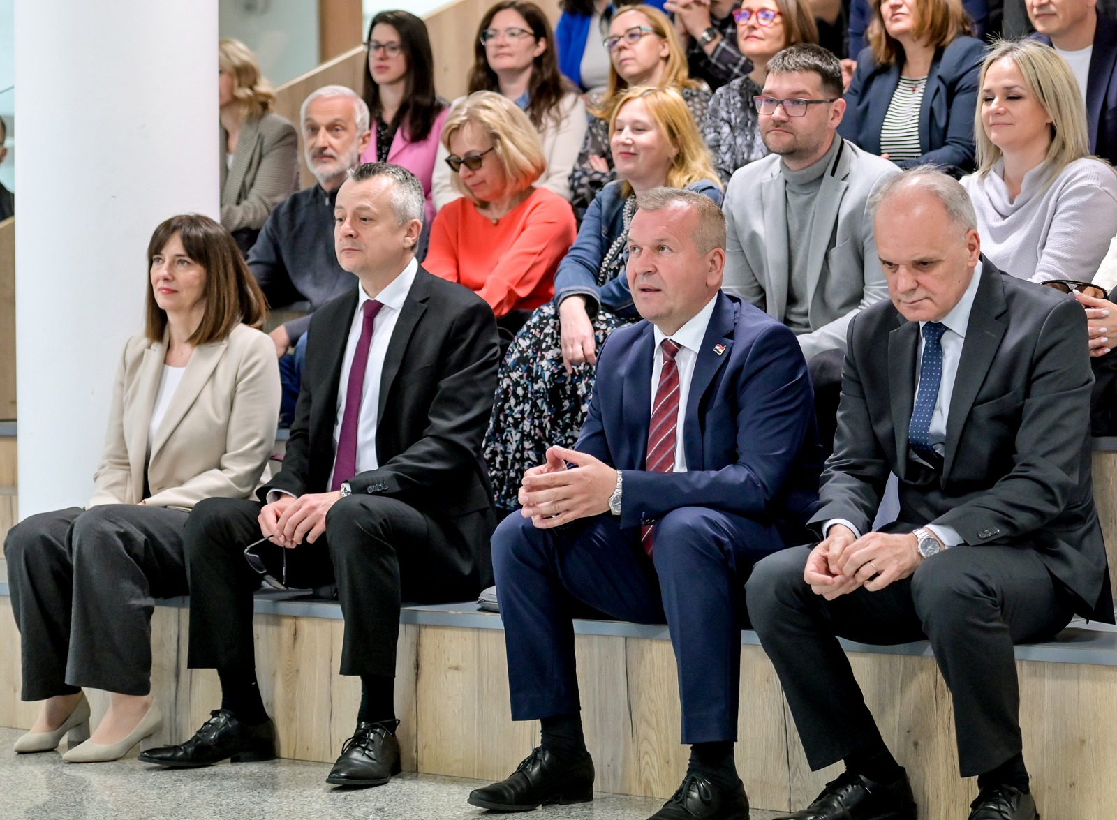 AI_ucionica (10) AI_ucionica (10)