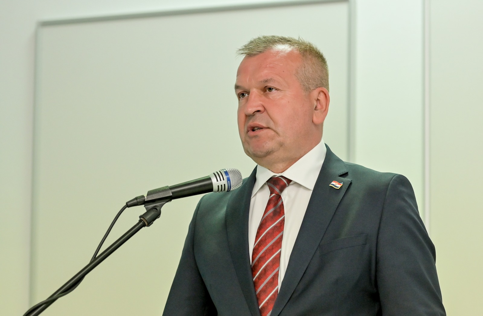 AI_ucionica (24) AI_ucionica (24)