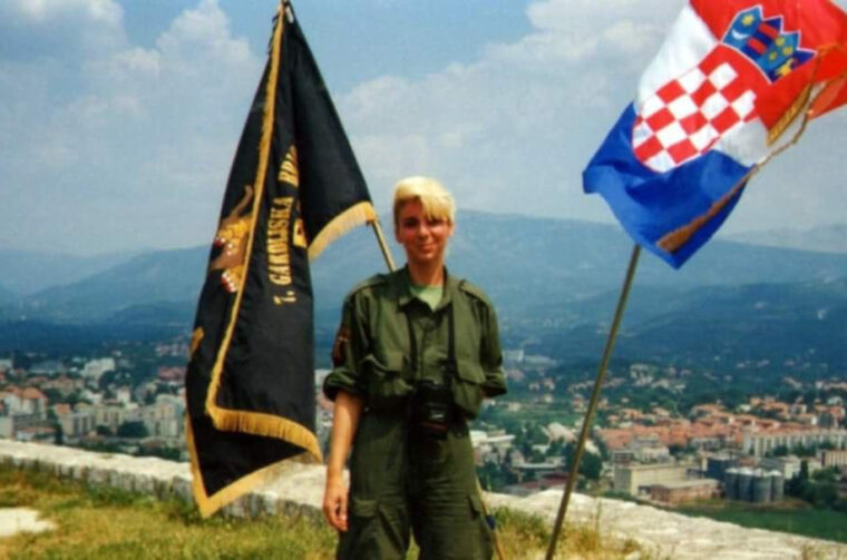 Božena Šimek Šuplika VGG