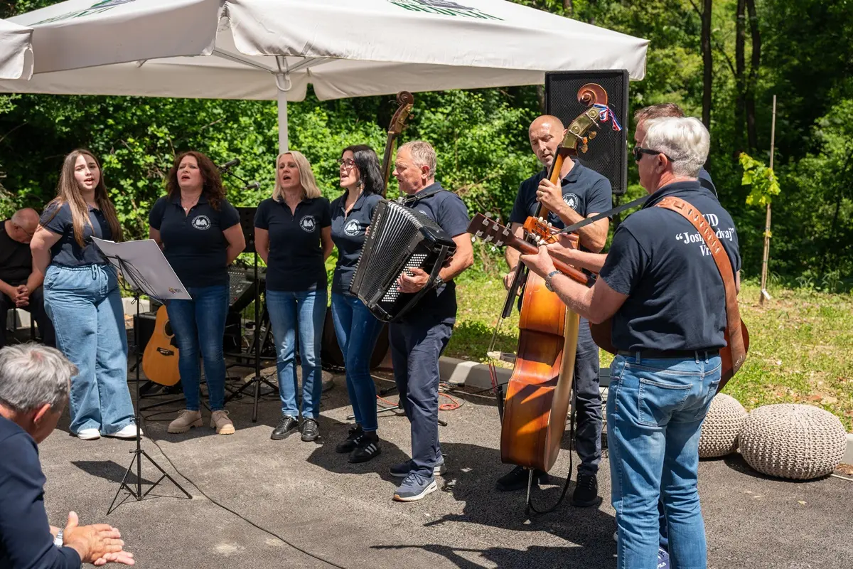 Brezova Gora Društveni dom (18) – opcina bednja Brezova Gora Društveni dom (18) – opcina bednja