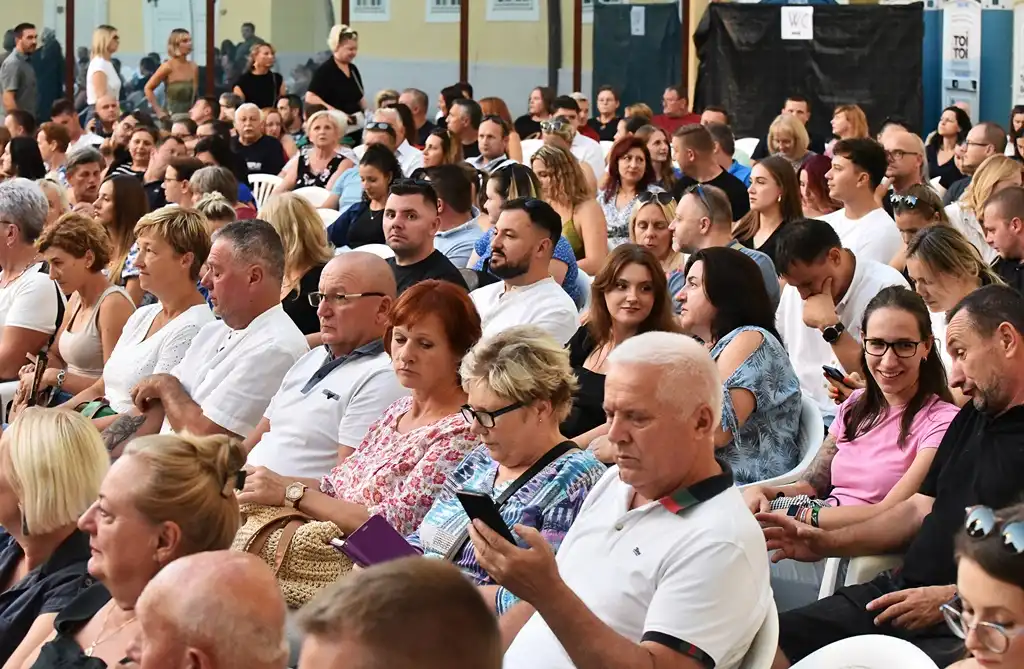 DSC_0892_batch2 DSC_0892_batch2