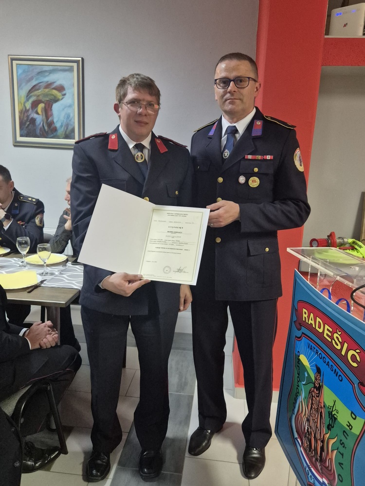 DVD Radešić, skupština (1)