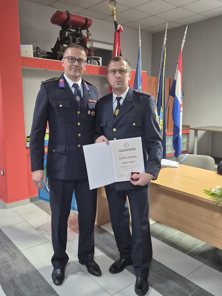 DVD Radešić, skupština (15)