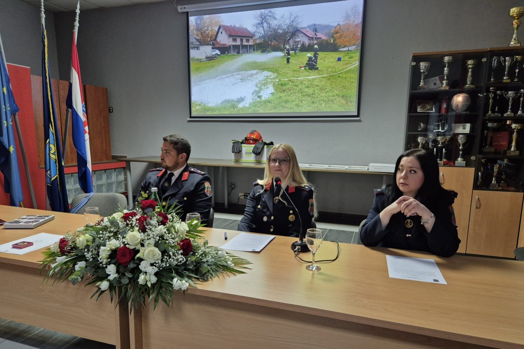 DVD Radešić, skupština (6)