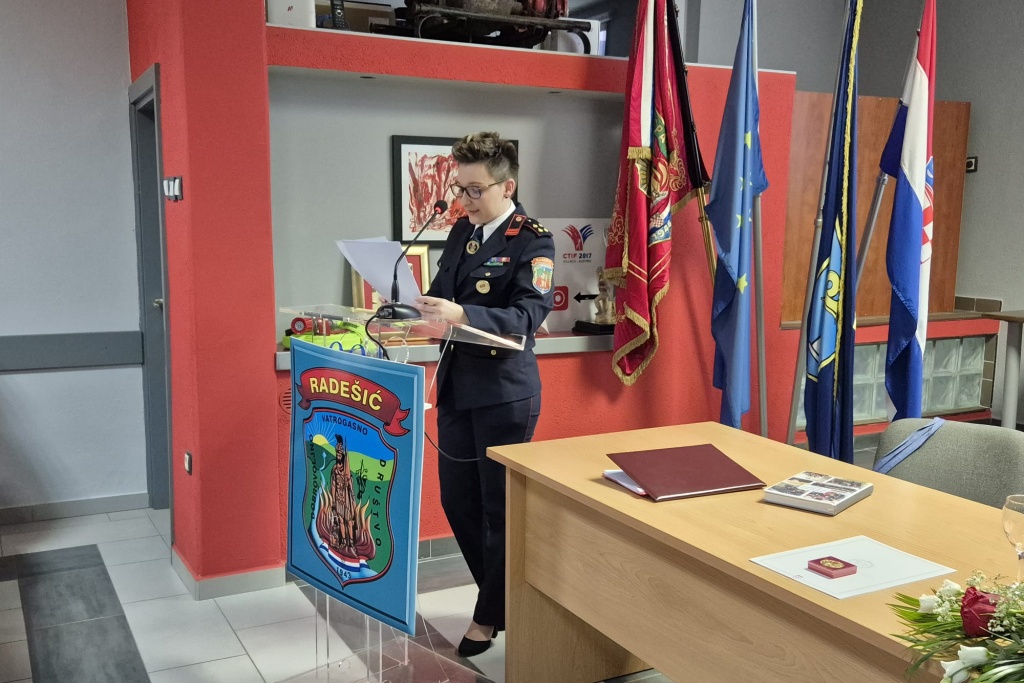 DVD Radešić, skupština (8)