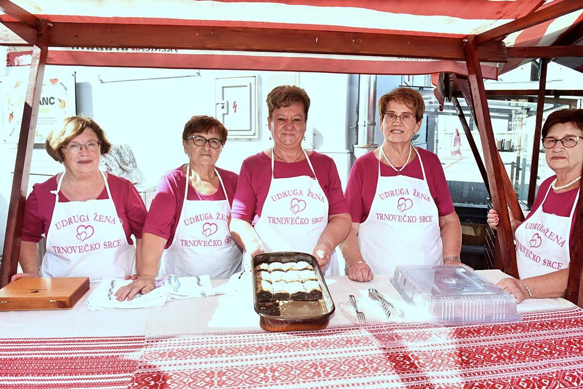 Dan zimnice Gradska tržnica (14) Dan zimnice Gradska tržnica (14)