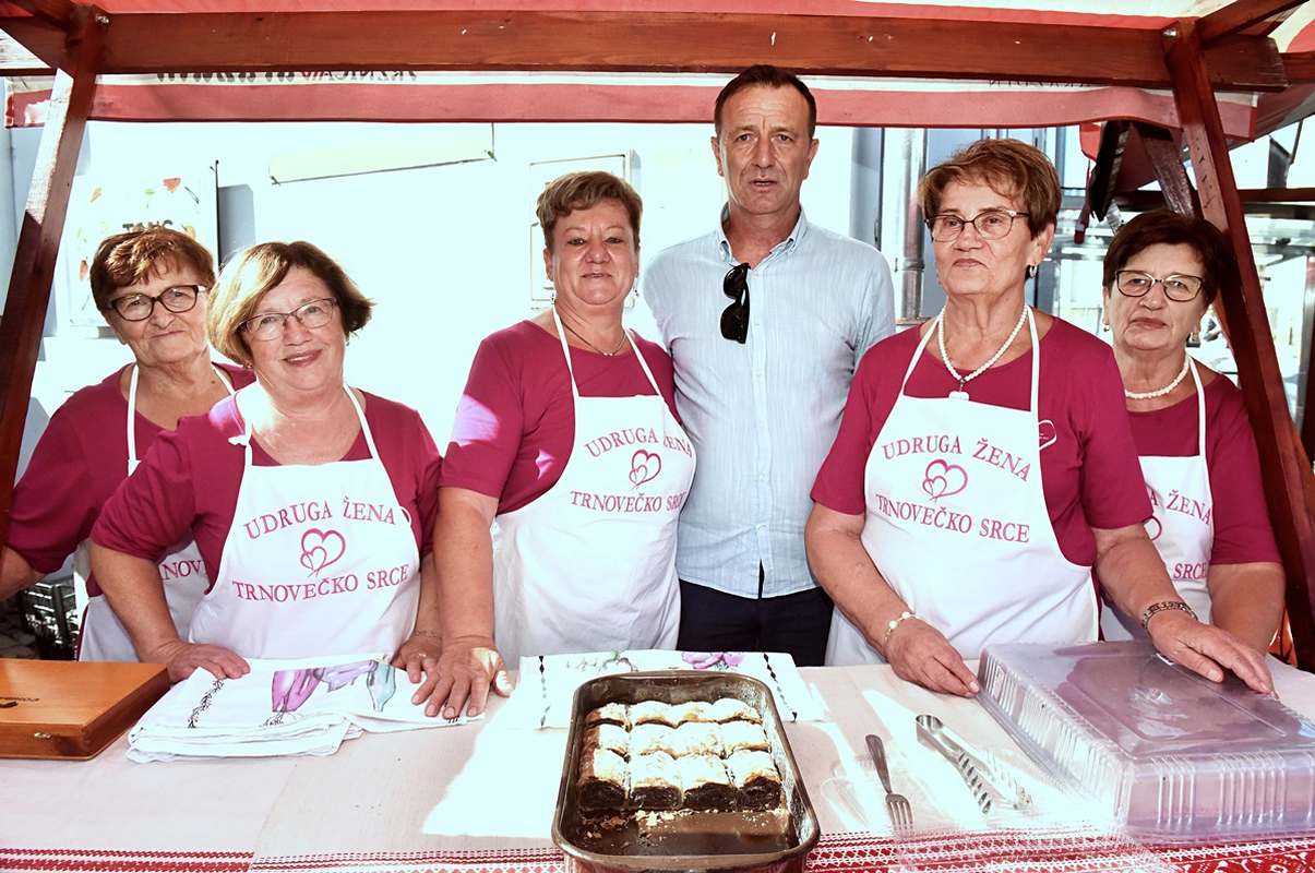Dan zimnice Gradska tržnica (17) Dan zimnice Gradska tržnica (17)
