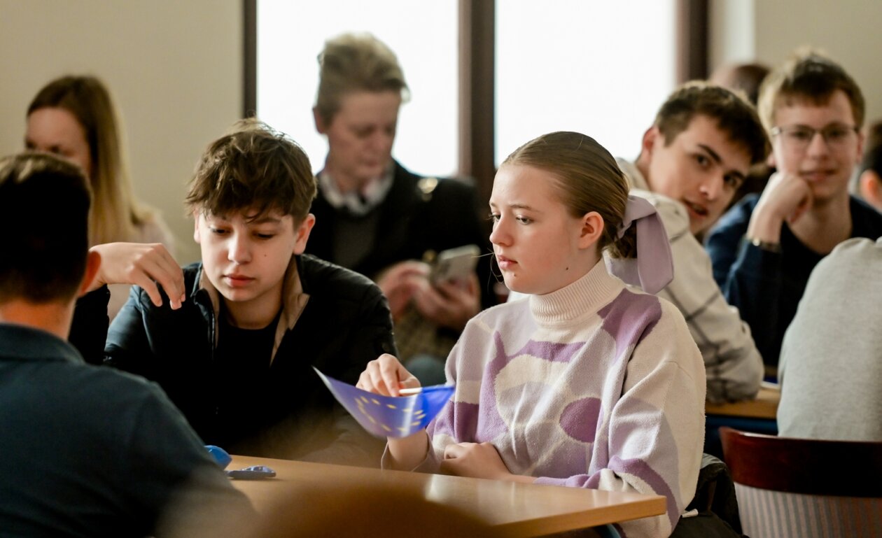 Dan_Europe_Eurokviz (7) Dan_Europe_Eurokviz (7)