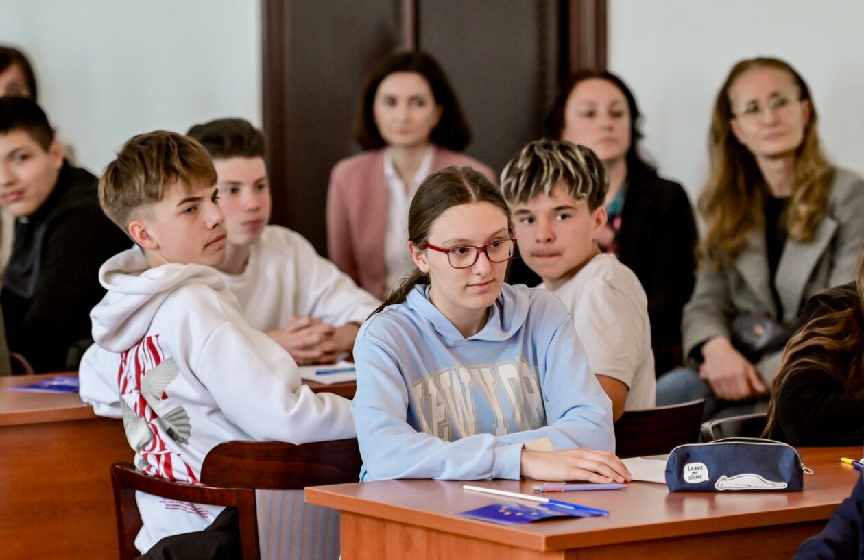 Dan_Europe_Eurokviz (9) Dan_Europe_Eurokviz (9)