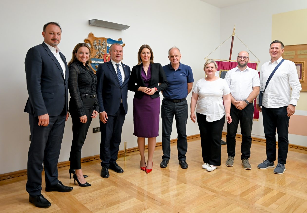 Dan_drzavnosti (61) Dan_drzavnosti (61)