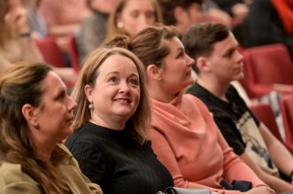 Dan_zena_predstava_HNK (10)