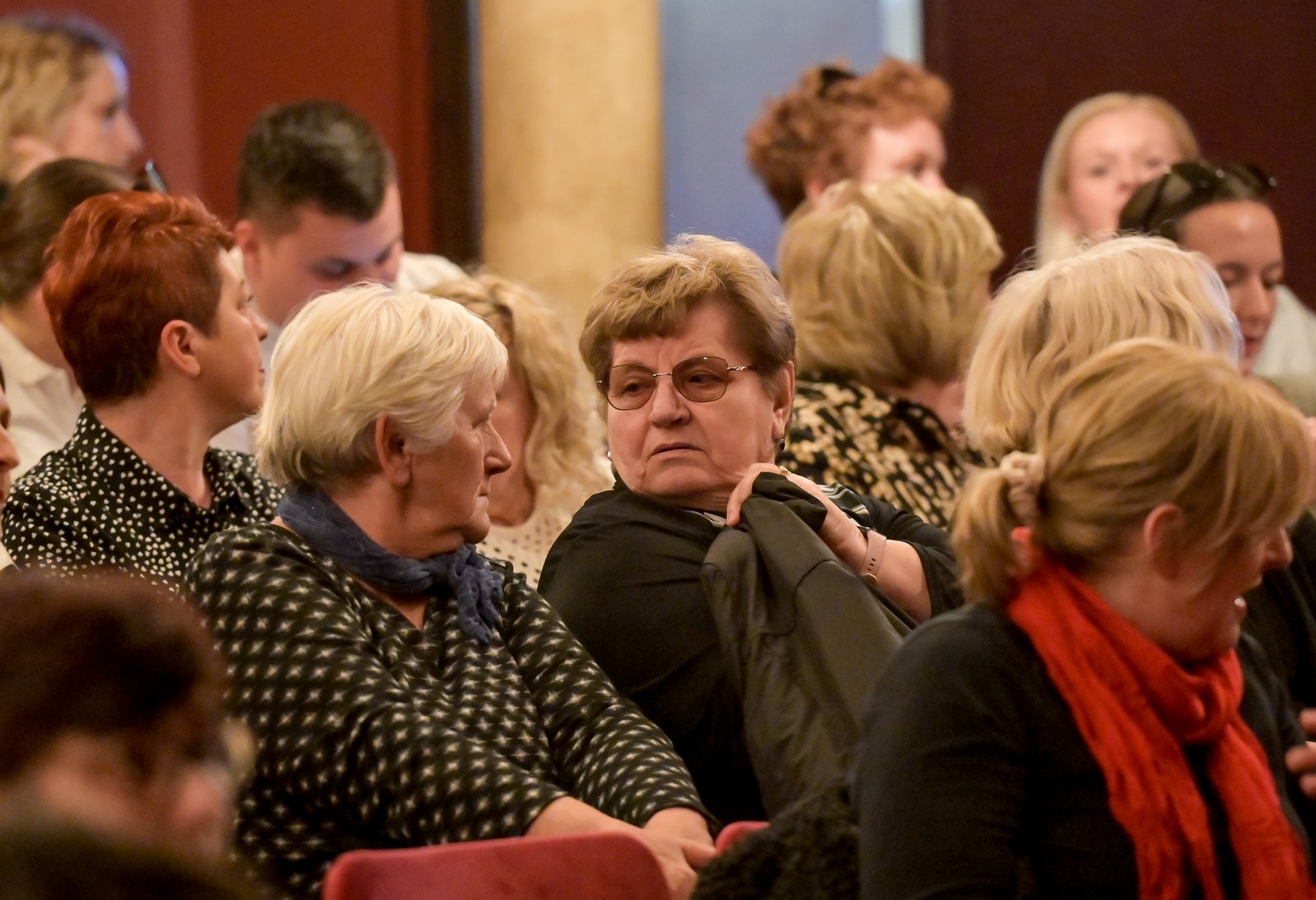 Dan_zena_predstava_HNK (2)