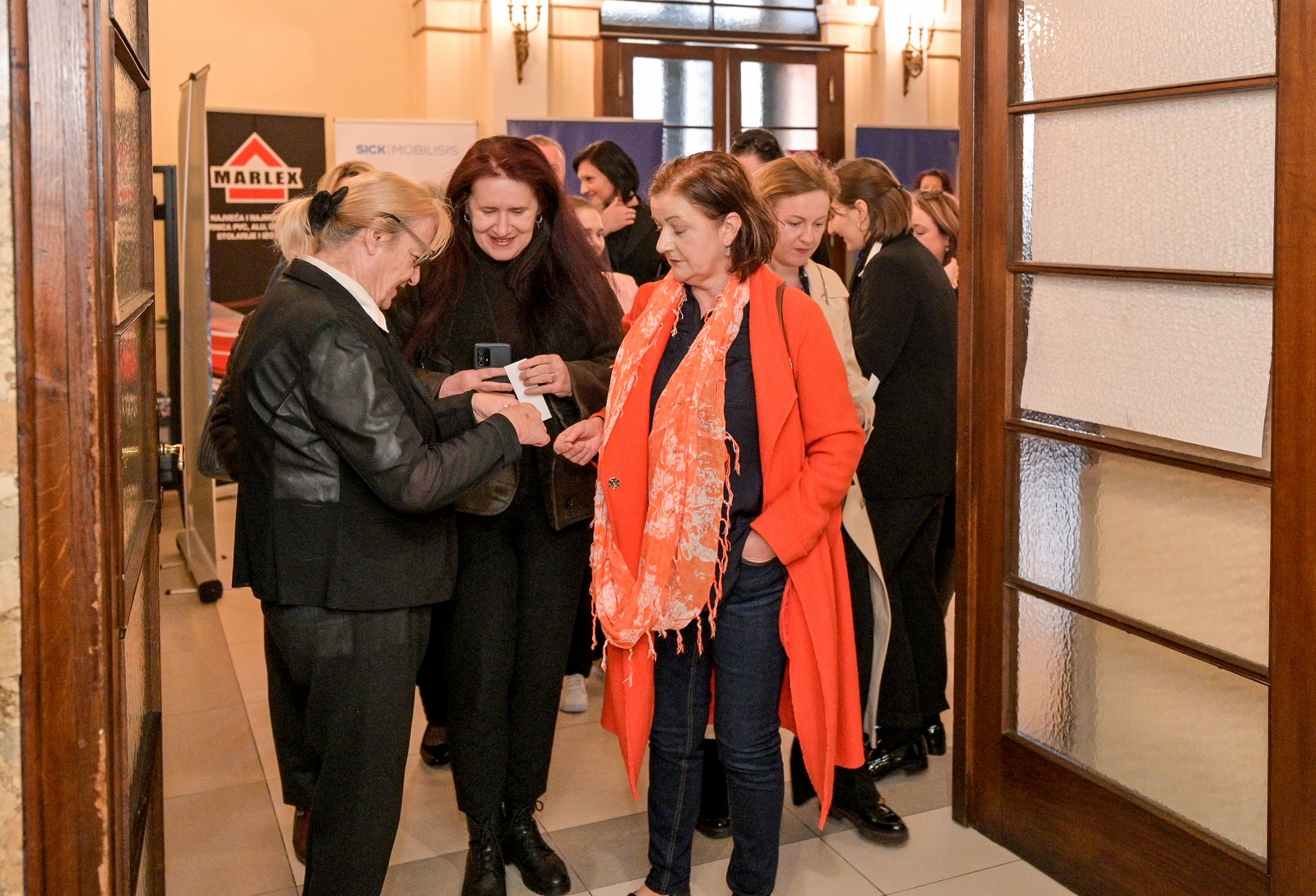 Dan_zena_predstava_HNK (22)