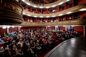 Dan_zena_predstava_HNK (26)