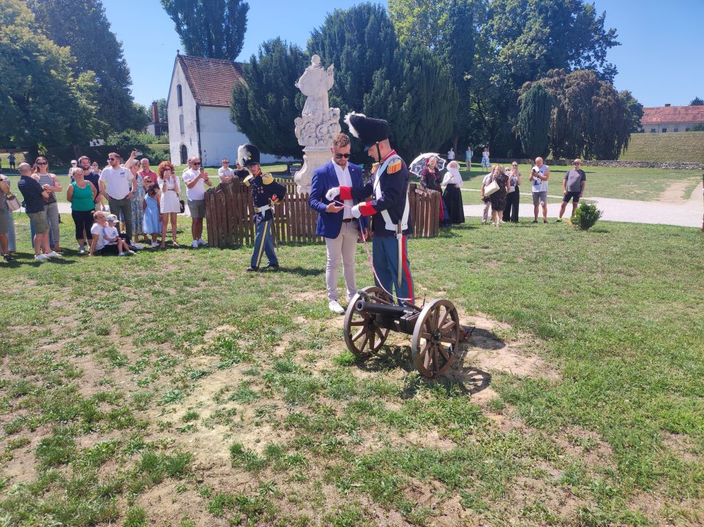 Danijel Oto Glasni pucanj002