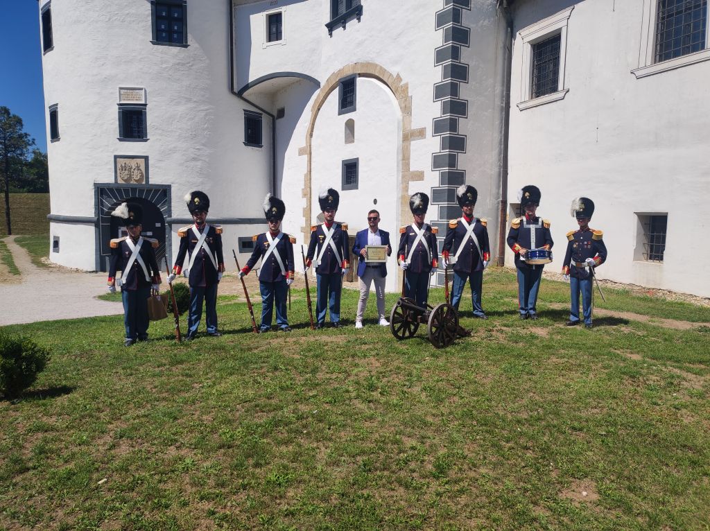 Danijel Oto Glasni pucanj005