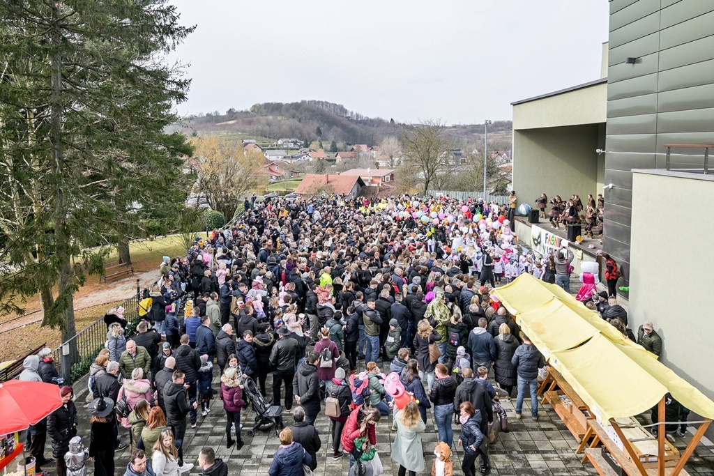 Dječji fašnik Grad Novi Marof (37)