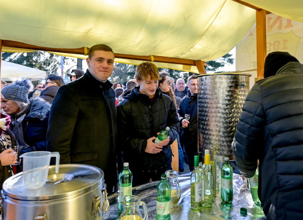 Docek_u_podne (39) Docek_u_podne (39)