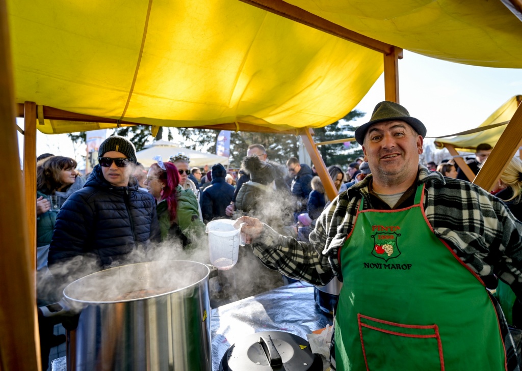 Docek_u_podne (40) Docek_u_podne (40)