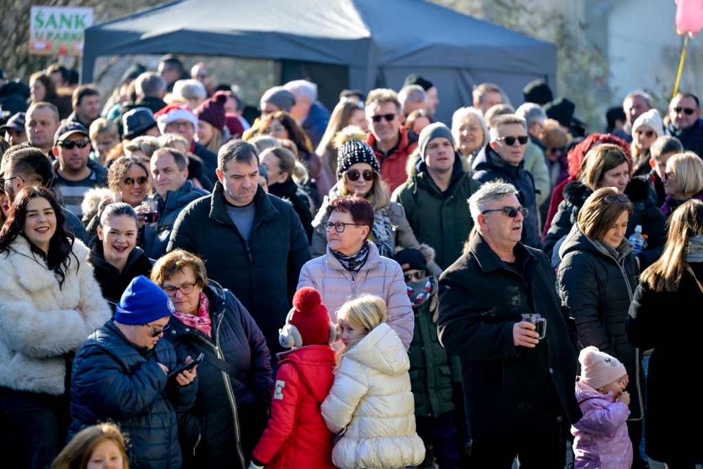 Docek_u_podne (50) Docek_u_podne (50)