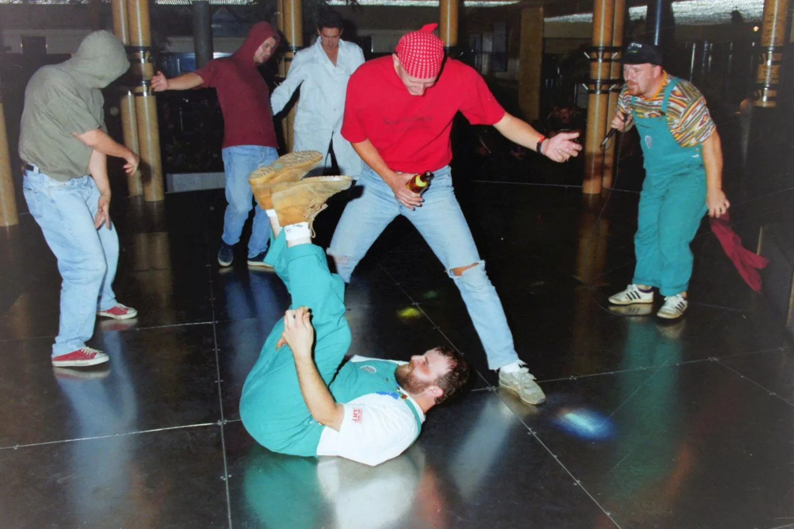 EX-Gornji-Kursanec-koncerti-1994-1995-ET-drele-missice-dino-dvornik-mnina-badric-.-75 EX-Gornji-Kursanec-koncerti-1994-1995-ET-drele-missice-dino-dvornik-mnina-badric-.-75