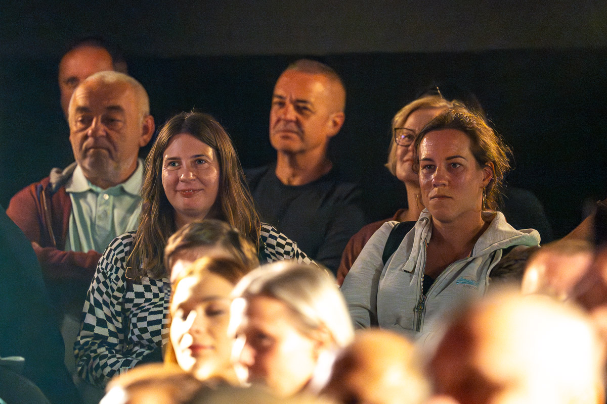 Edo Maajka na Sceni Rogoz foto – FB Media (3) Edo Maajka na Sceni Rogoz foto – FB Media (3)