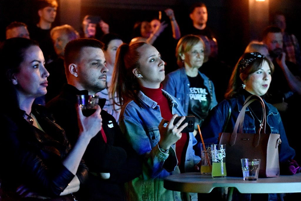 Electric Purge vz hr (16) Electric Purge vz hr (16)