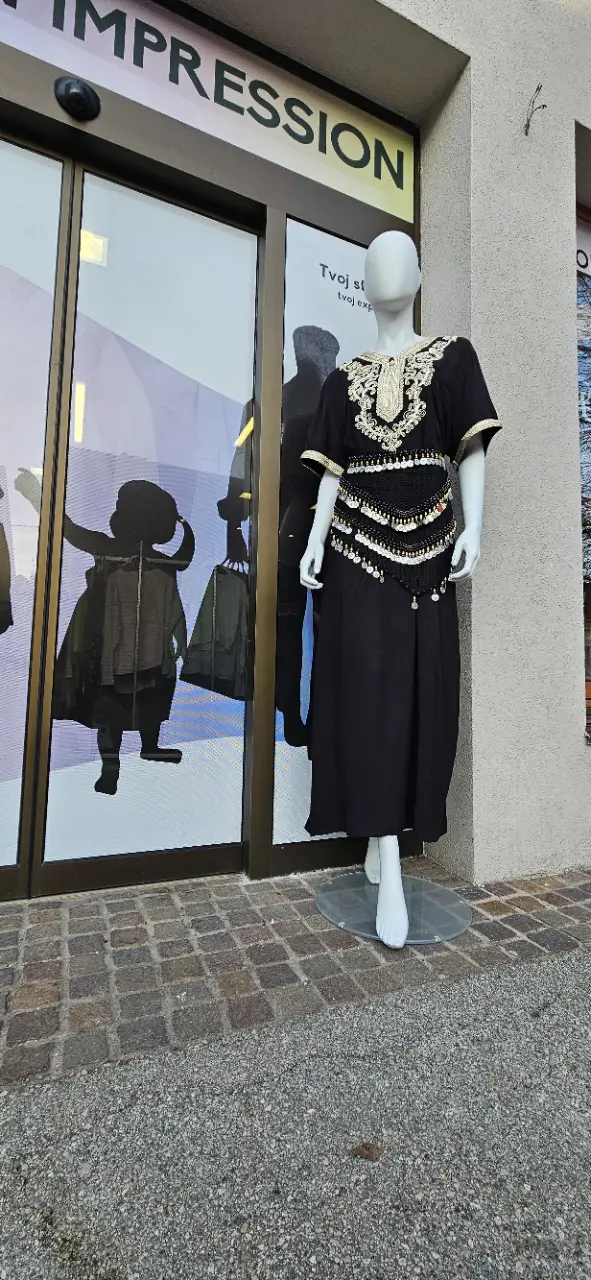 Fashion outlet (8)