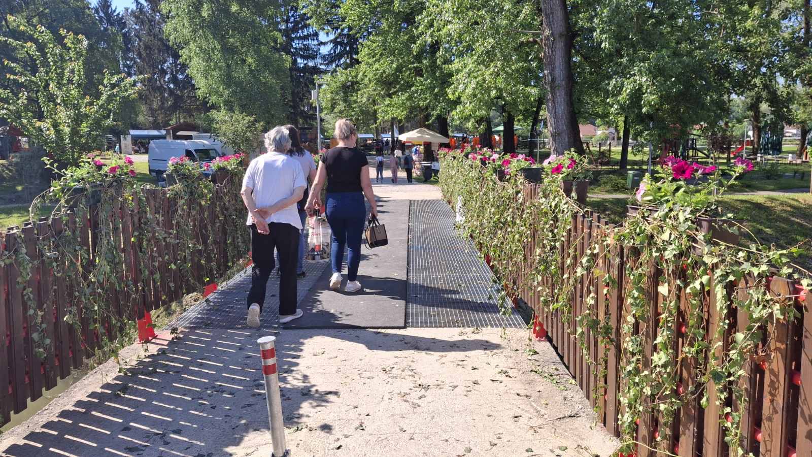 Flora centrum mundi (3)