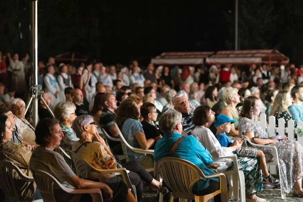 FolkoFonija104 FolkoFonija104