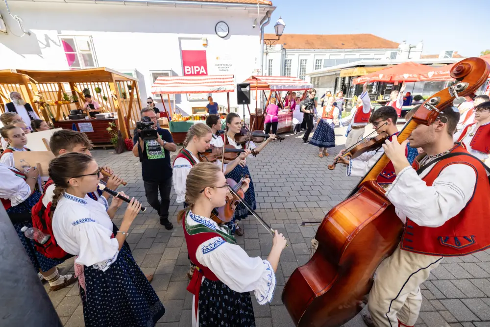 FolkoFonija28 FolkoFonija28
