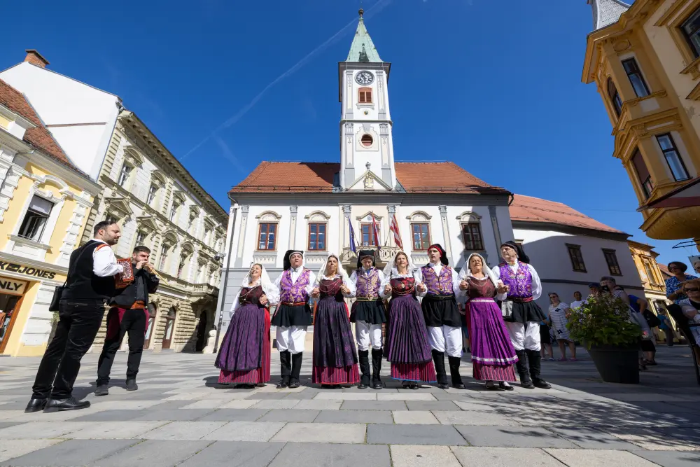 FolkoFonija33 FolkoFonija33