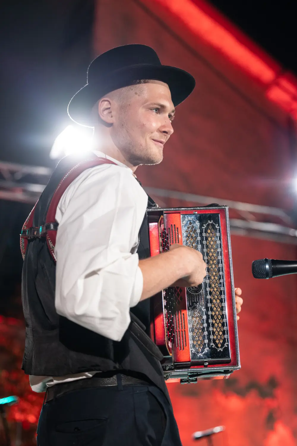 FolkoFonija70 FolkoFonija70