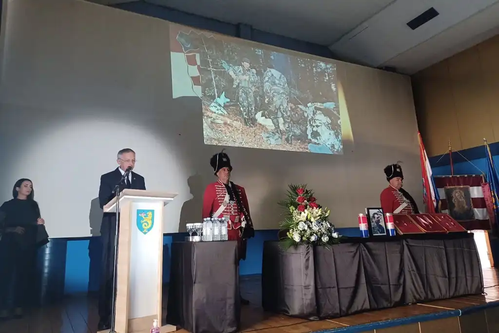 GVT, komemoracija za Dvekara.jpg (11) GVT, komemoracija za Dvekara.jpg (11)