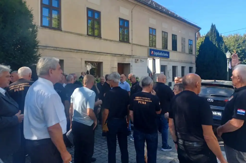 GVT, komemoracija za Dvekara.jpg (8) GVT, komemoracija za Dvekara.jpg (8)