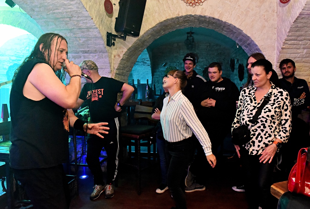 Godfathers u Medinoj skrinji varazdinski hr (11) Godfathers u Medinoj skrinji varazdinski hr (11)