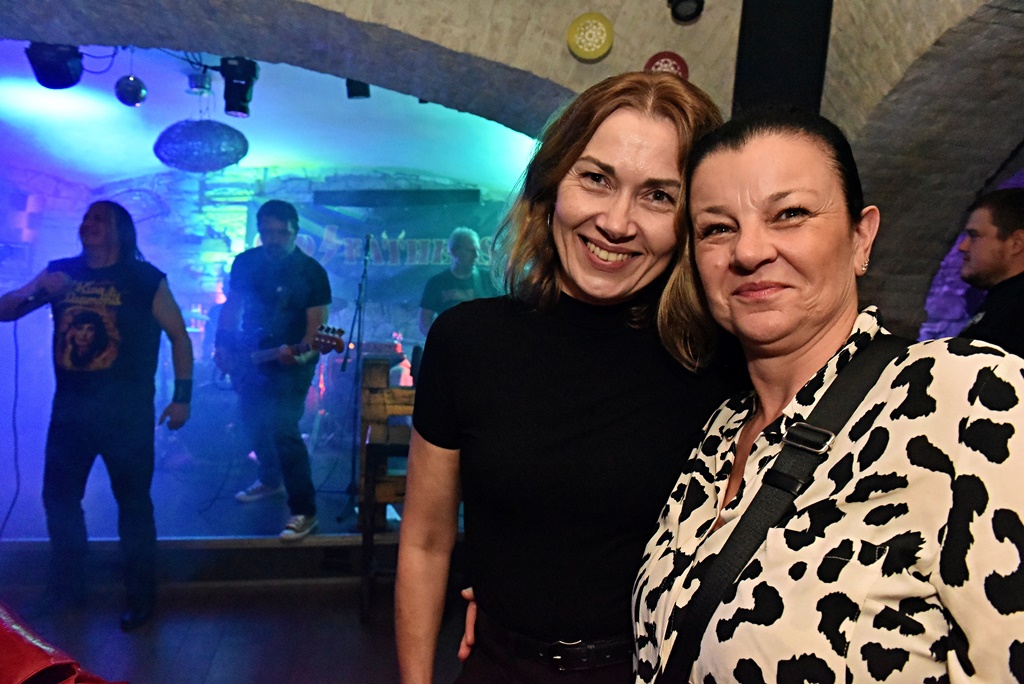 Godfathers u Medinoj skrinji varazdinski hr (18) Godfathers u Medinoj skrinji varazdinski hr (18)