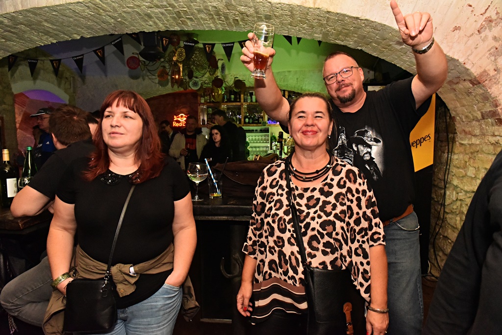 Godfathers u Medinoj skrinji varazdinski hr (20) Godfathers u Medinoj skrinji varazdinski hr (20)