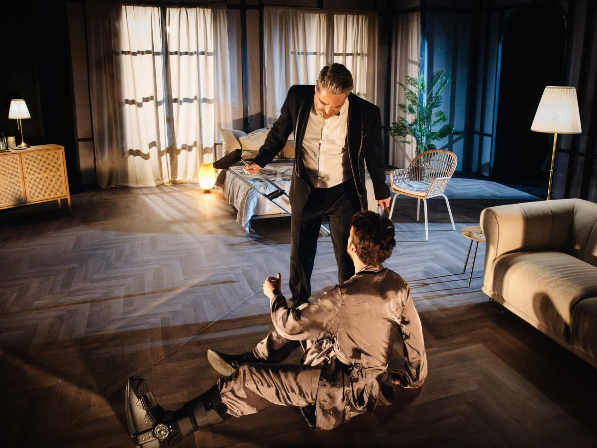 HNKVZ Mačka Na Vrućem Limenom Krovu50-min HNKVZ Mačka Na Vrućem Limenom Krovu50-min