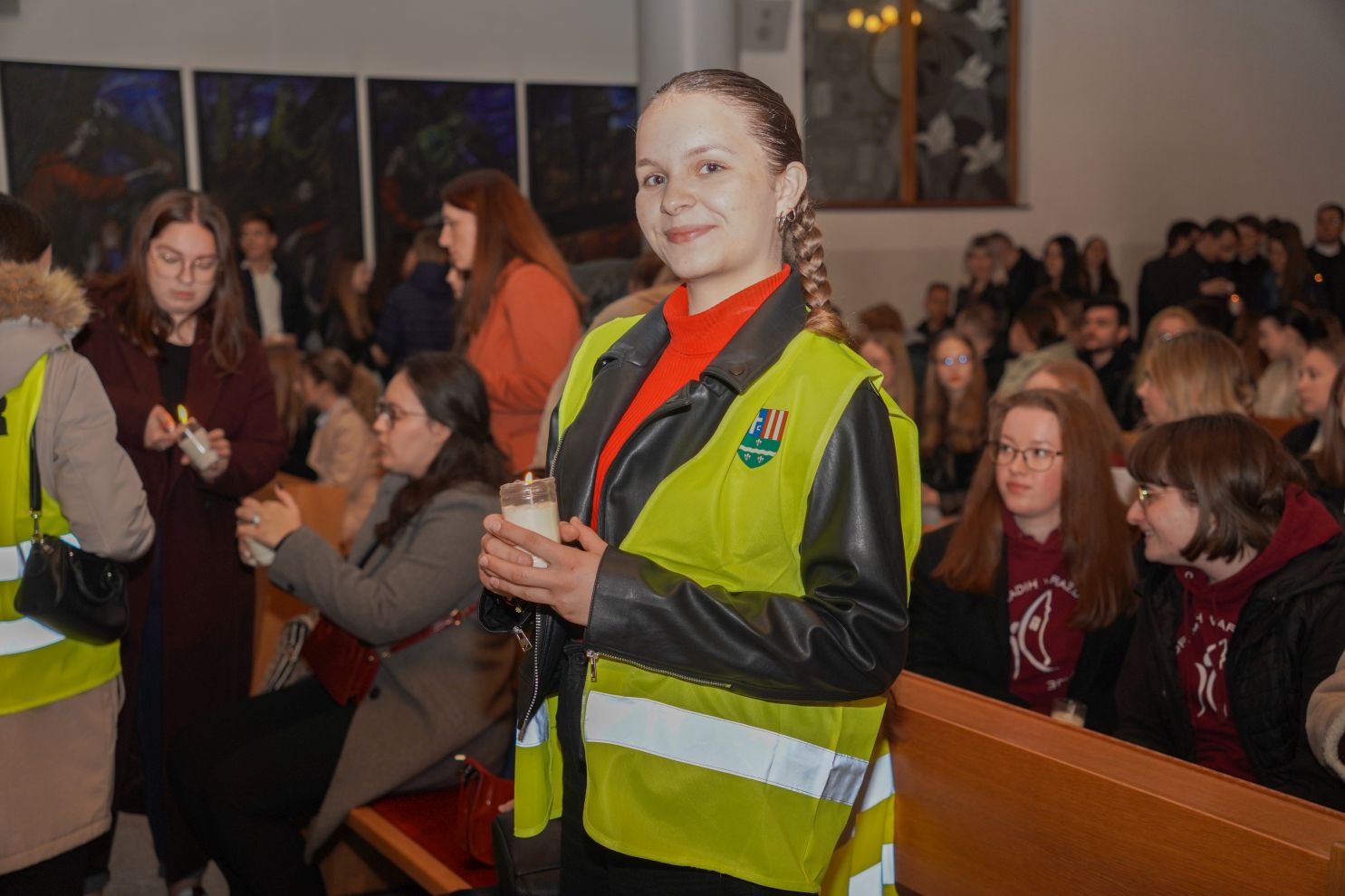 Holwyin Varaždin misa procesija svijeće molitva krunica (20) Holwyin Varaždin misa procesija svijeće molitva krunica (20)