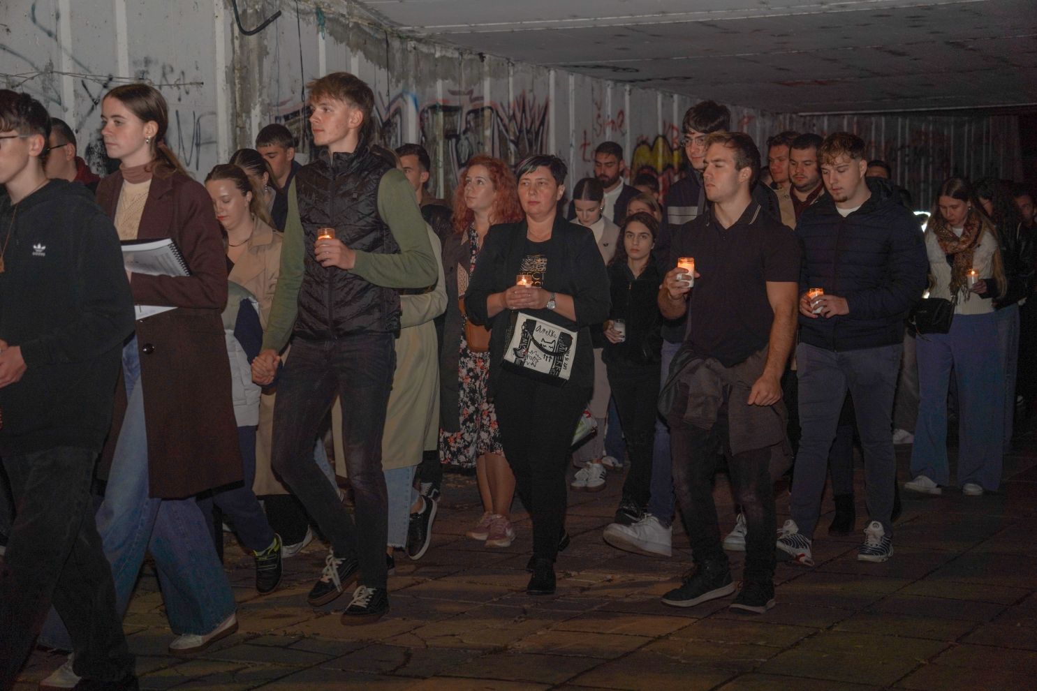 Holwyin Varaždin misa procesija svijeće molitva krunica (31) Holwyin Varaždin misa procesija svijeće molitva krunica (31)