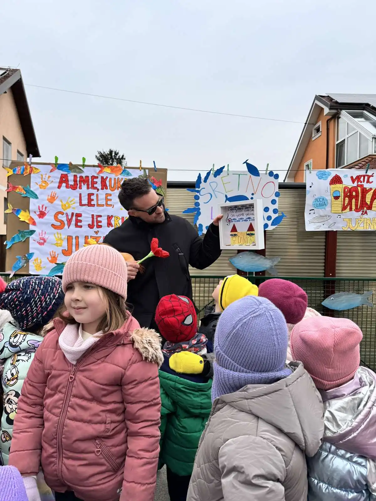 IMG-d9d817e25f0e16130c486cbad718c9d7-V