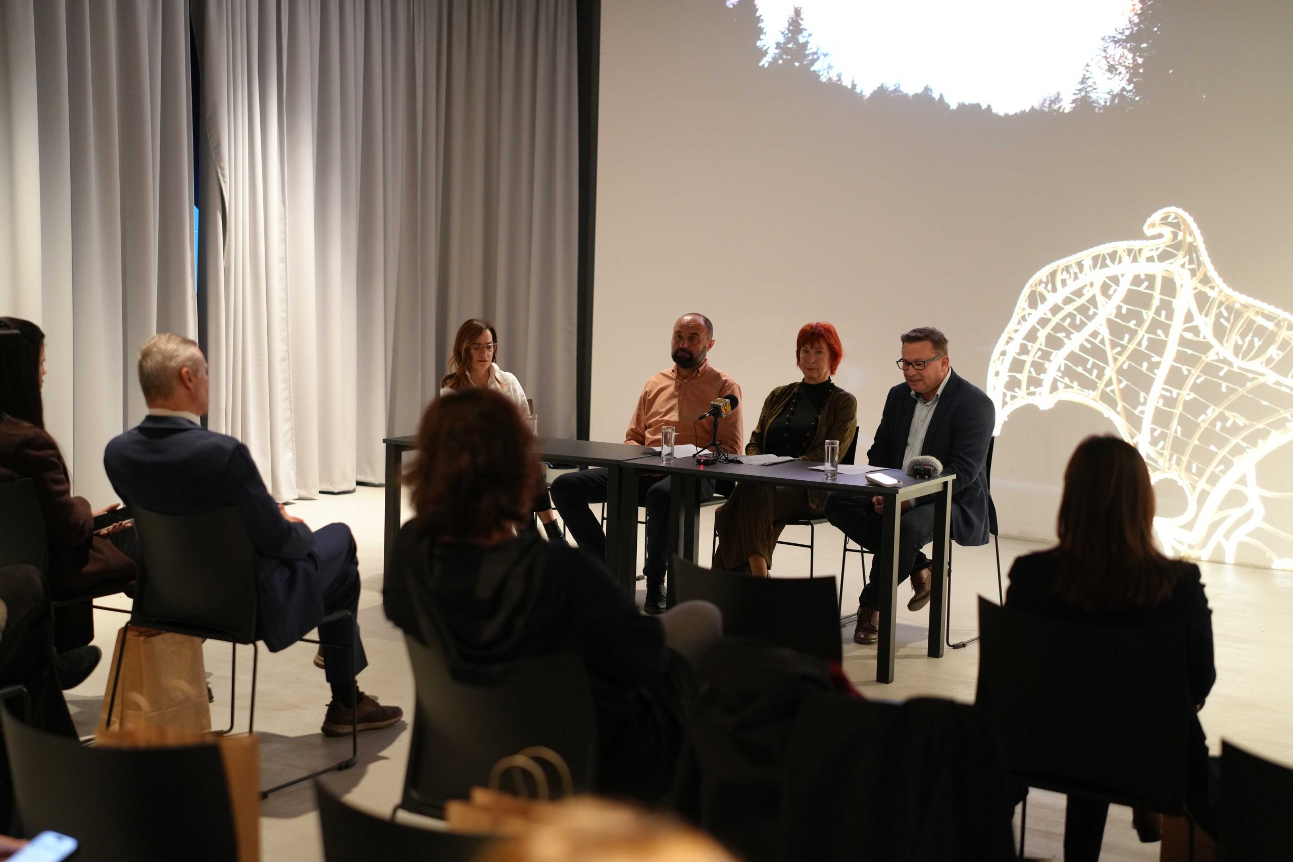 Konferencija za medije 1