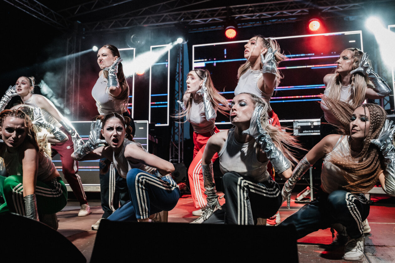 Kvart_Petak (32) Kvart_Petak (32)